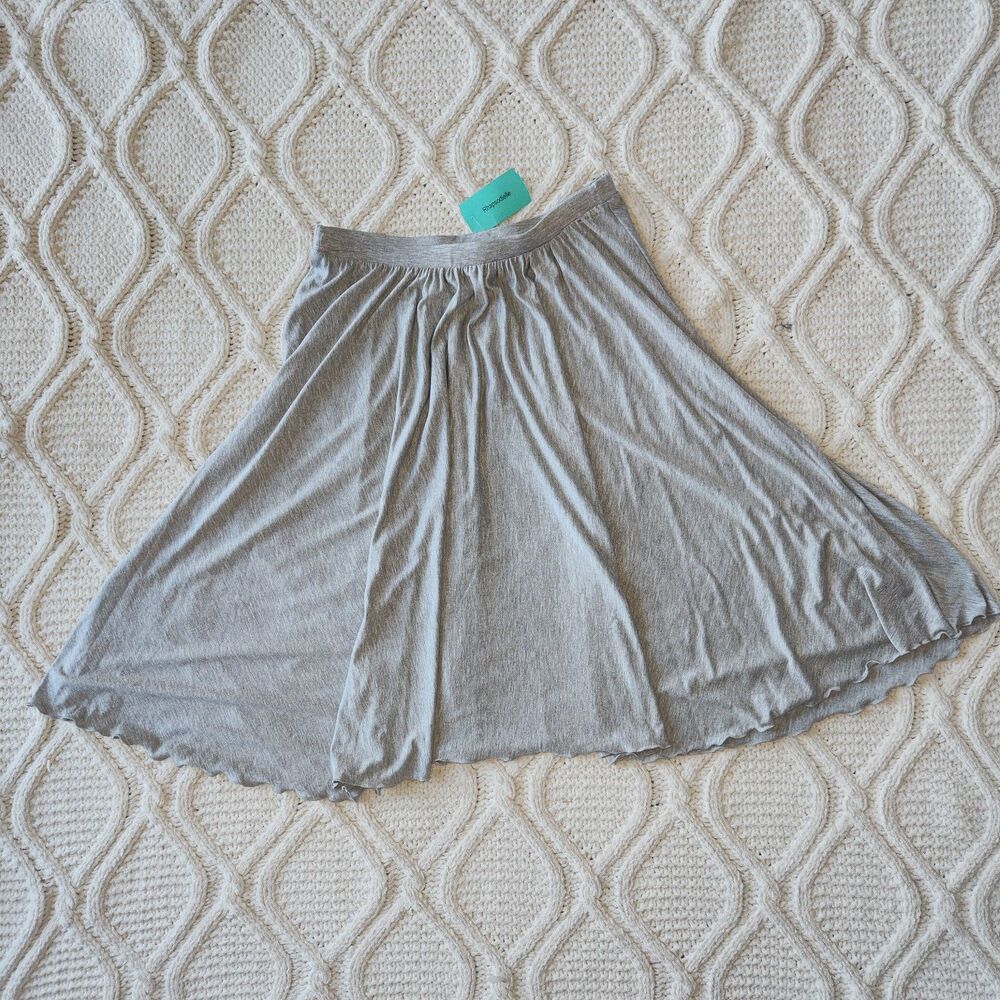 NWT Heather Grey Swing Knee Length Skirt Size S
